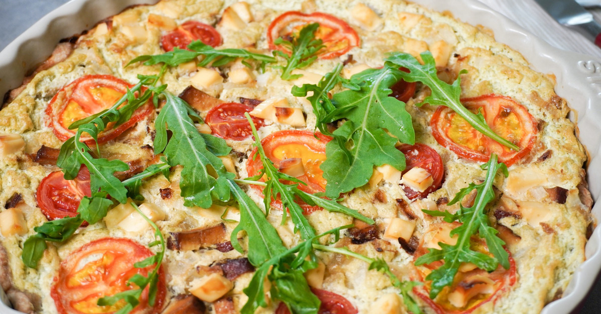 Vegane Zucchini-Tomaten-Quiche mit Griechischer Käse-Alternative ... Vegane Zucchini-Tomaten-Quiche mit Griechischer Käse-Alternative ...