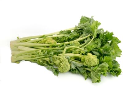 Dieses mediterrane Gemüse ist eine Kreuzung aus Speiserübe und Brokkoli.