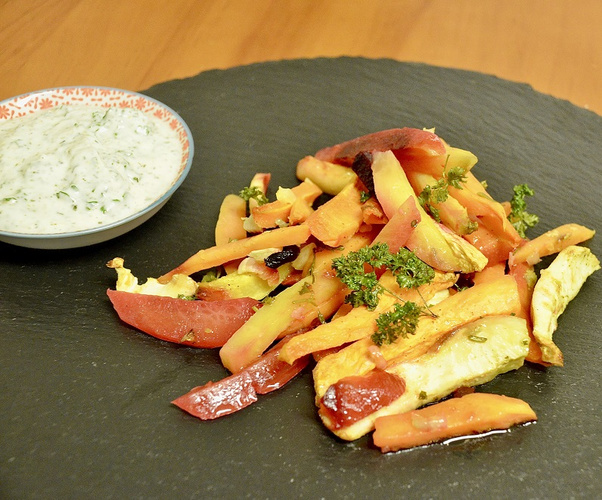 Rezeptbild für Buntes Wintergemüse aus dem Ofen