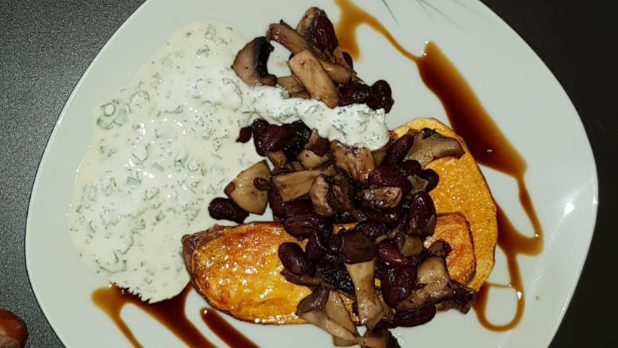 Rezeptbild für Gebackene Süßkartoffeln mit Pilzen