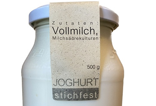 Wir sehen Lena an, wie gerne sie grillt!