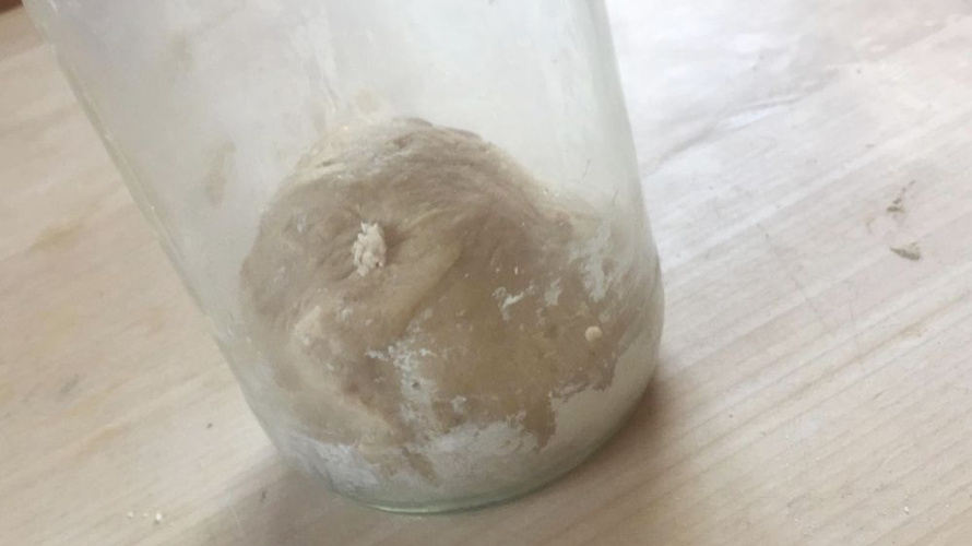 Rezeptbild für Lievito Madre oder wenn die Hefe mal wieder aus ist...
