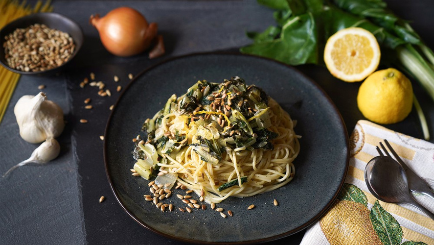 Rezeptbild für Mangold-Pasta mit Zitrone