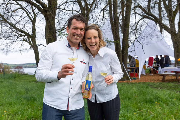 Uli und Corinne Ernst auf dem Römerberg