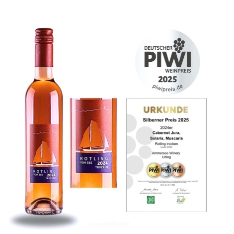 KI generiert: Flasche Rotlingwein mit PIWI-Preis 2025 und Urkunde für "Silberner Preis 2025".