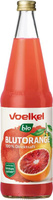 KI generiert: Voelkel Bio Blutorangensaftflasche, 100% Direktsaft. Text: "Für dein Immunsystem!".