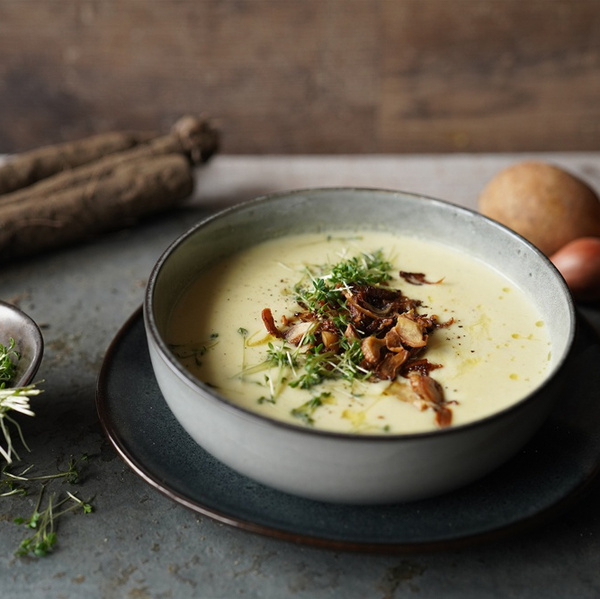 Schwarzwurzelsuppe mit Topping