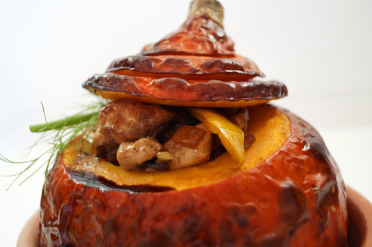 Rezeptbild für Kürbis orientalisch gefüllt mit Hähnchenbrustfilet