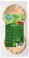 KI generiert: Das Bild zeigt eine Packung mit Bio-Weizen-Pita-Brot der Marke TerraSana. Die Verpackung hebt hervor, dass das Produkt vegan ist, keinen Zuckerzusatz enthält und als Bio-Produkt zertifiziert ist.