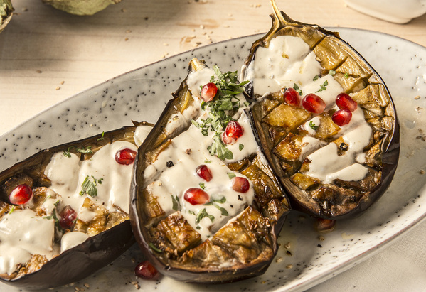 Geröstete Aubergine mit Tahini