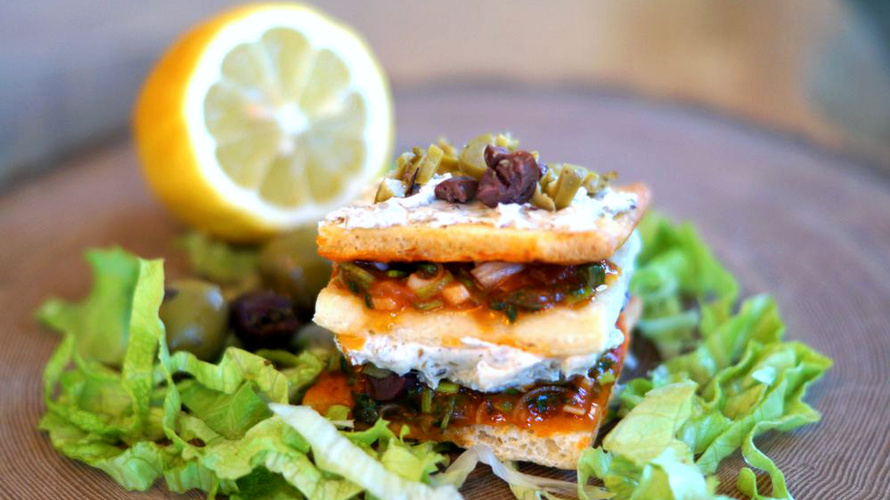 Rezeptbild für Bruschettatürmchen mit Kräutern