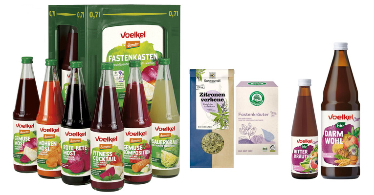 KI generiert: Verschiedene Voelkel-Saftflaschen und Kräutertees, darunter "Fastenkasten" und "Zitronenverbene".