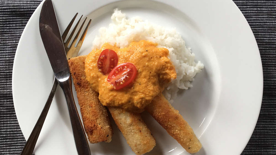 Rezeptbild für Gebratene Schwarzwurzeln in Käsekruste mit Möhrensoße