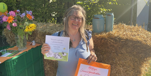 Kundin Renate König und ihre Lämmergeschichten als Buch