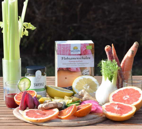 Gemüse und Tee unterstützen das Fasten