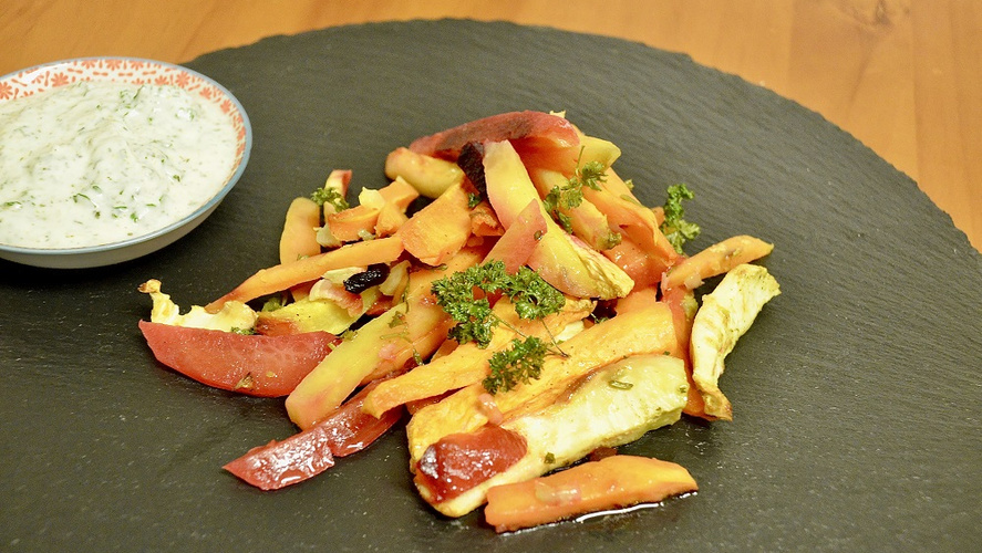 Rezeptbild für Buntes Wintergemüse aus dem Ofen