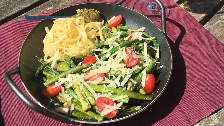 Rezeptbild für Gebratener grüner Spargel